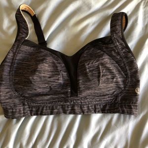 Lululemon Ta Ta Tamer Sports Bra